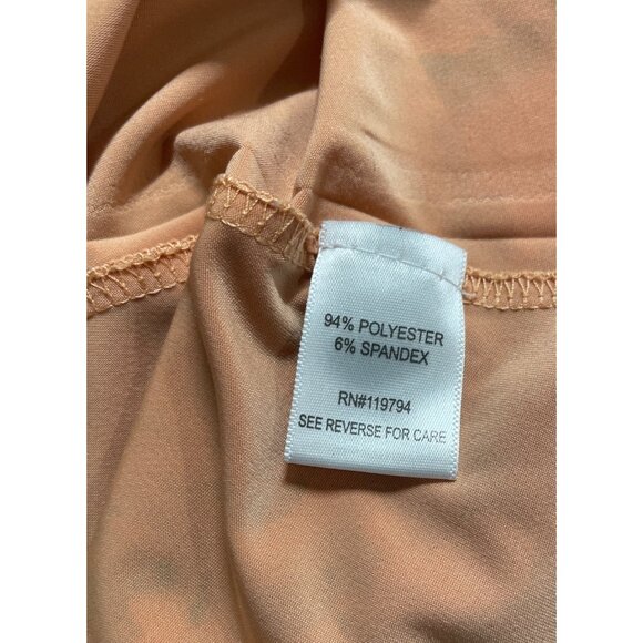 Womens Plus Size V-Neck Floral & Geometric Pleated Tunic Top w/Sequin Detail - Picture 8 of 9